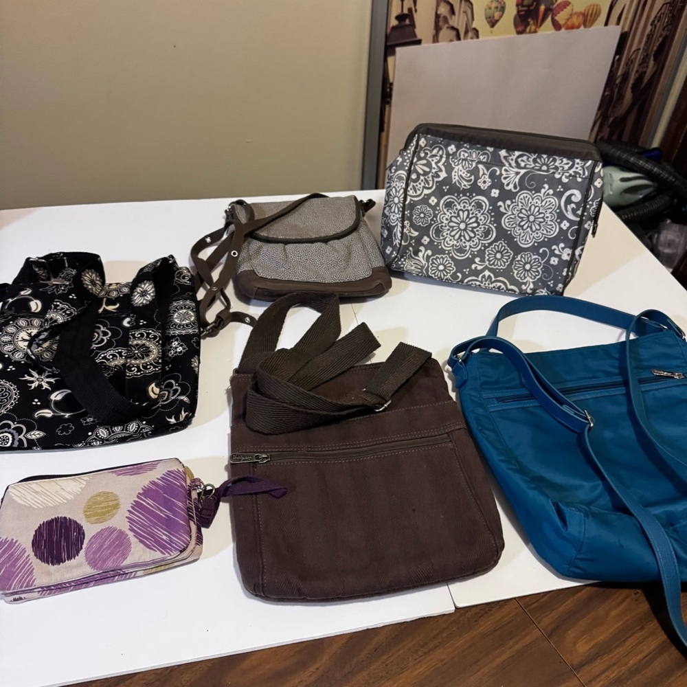 6 thirty-one items makeup bag, wallet, crossbody, over shoulder purse handbag